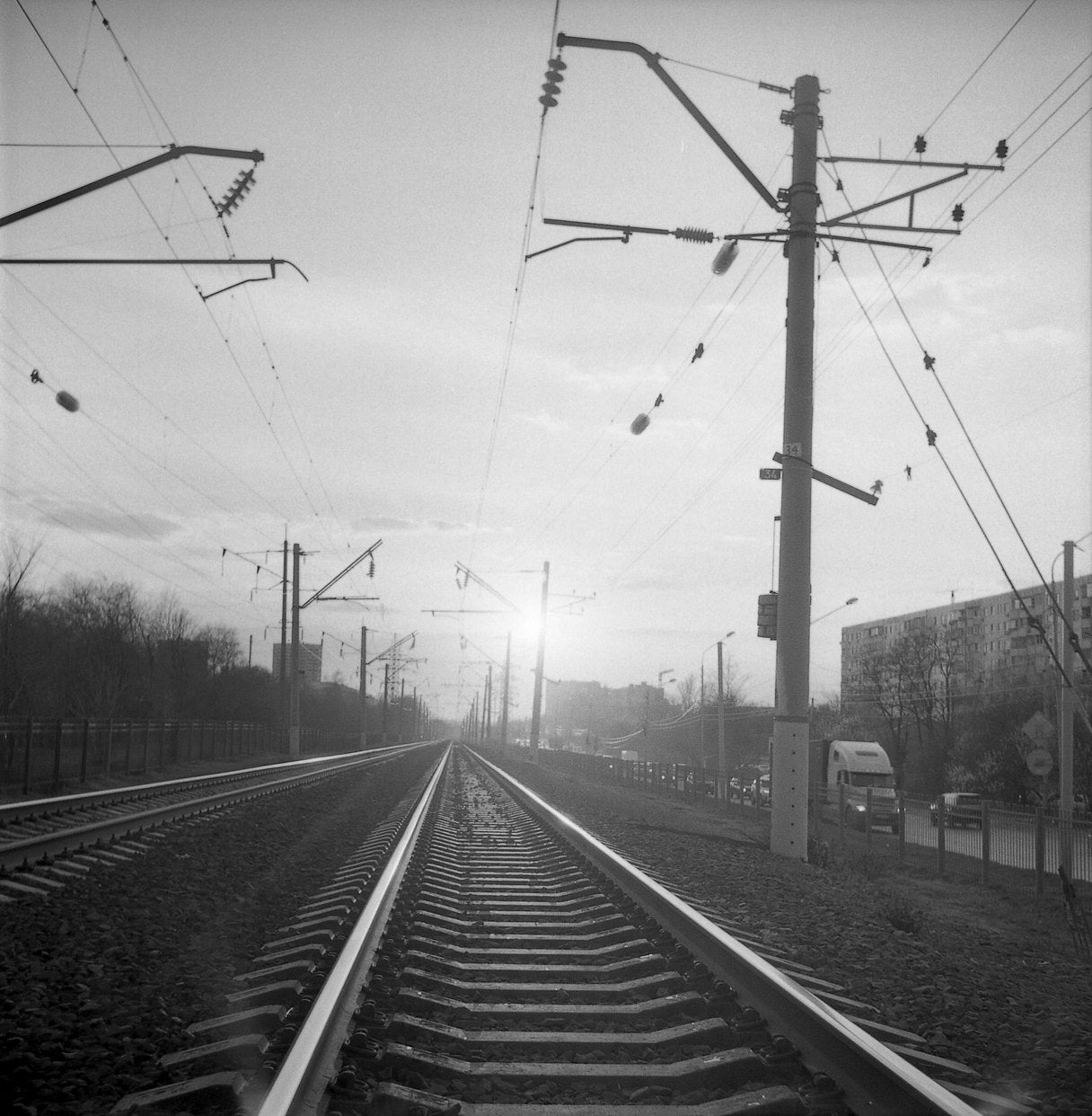 Train tracks - Foma Fomapan Classic 100 ISO medium format black and white film example image