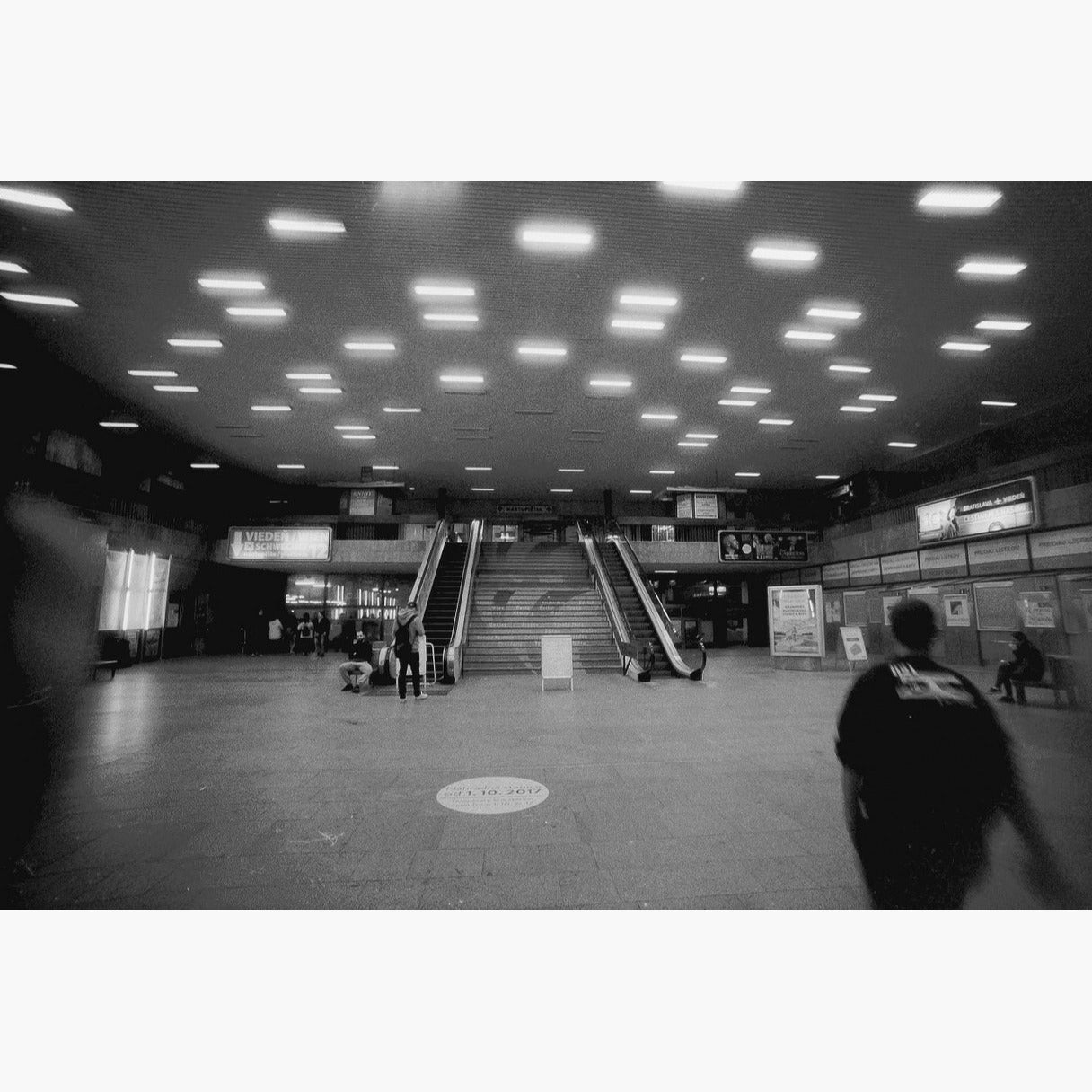 large building foyer - Foma Fomapan Active 400 ISO 35mm black and white film example image