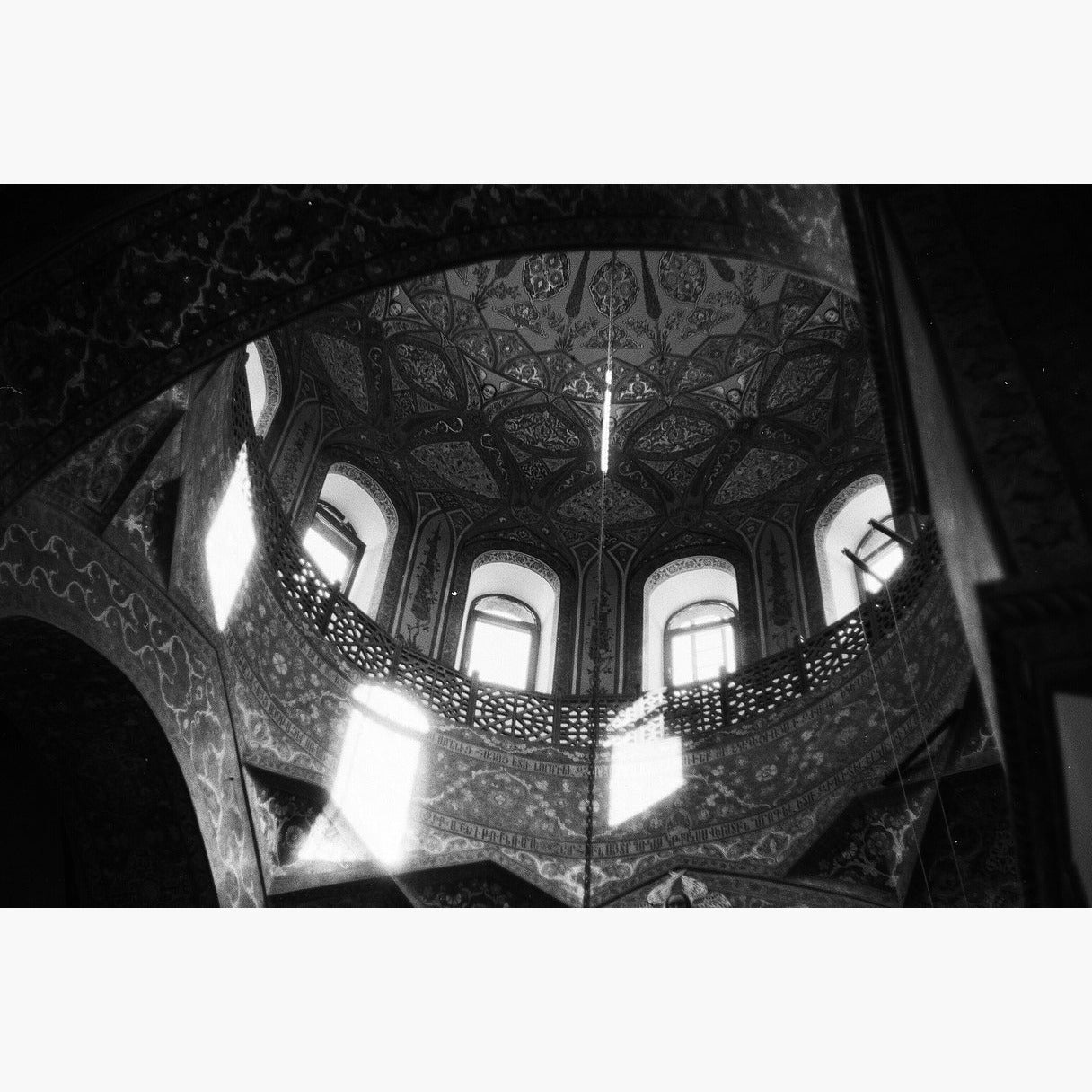 Ornate ceiling dome - Foma Fomapan Active 400 ISO 35mm black and white film example image
