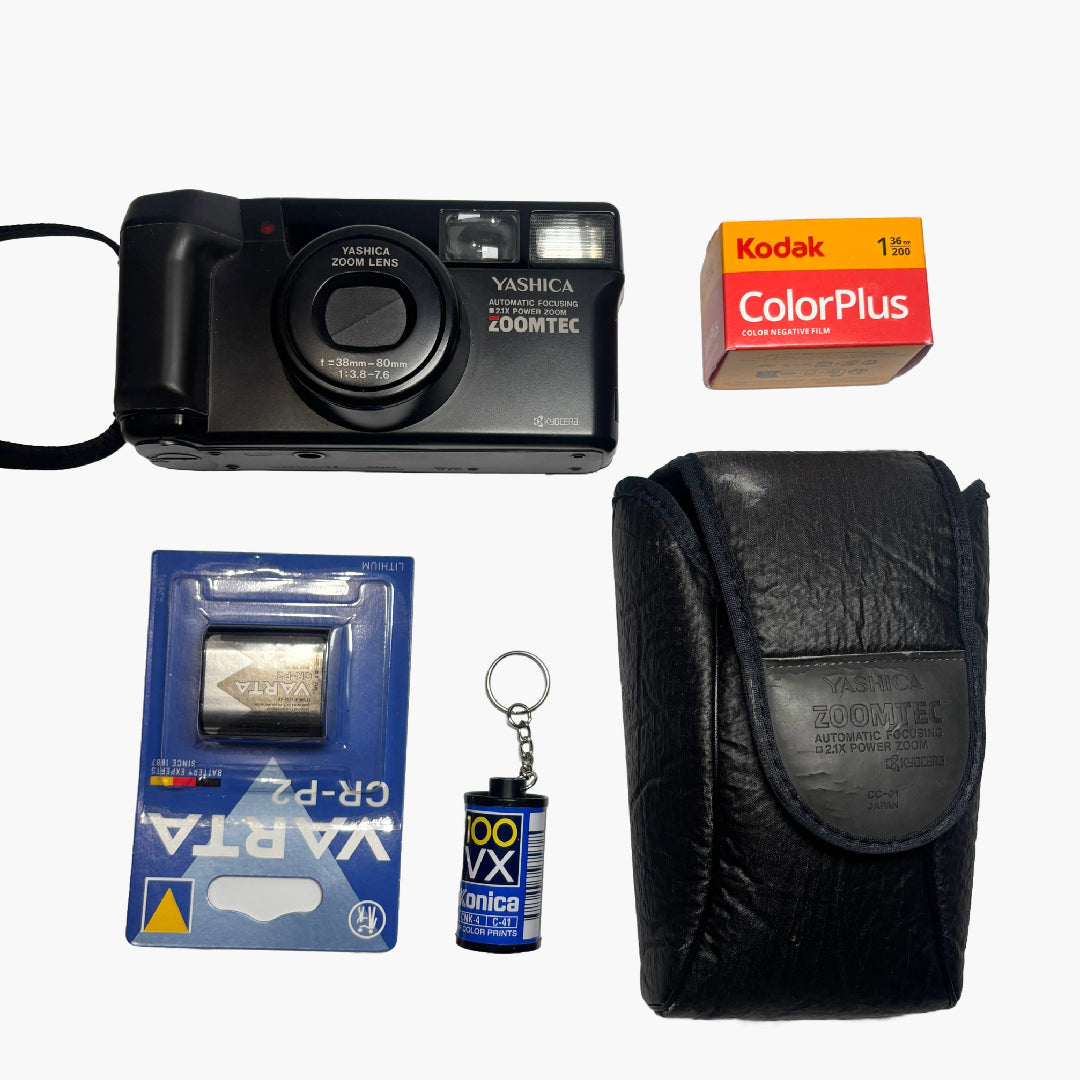 Yashica Zoomtec 35мм - Ready-To-Shoot Kit